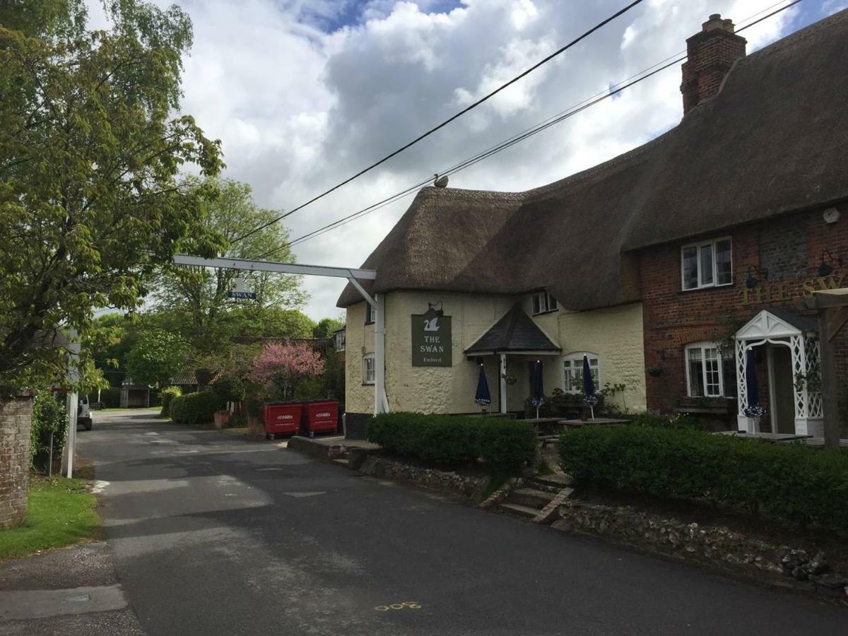 Stonehenge Village Cottage: Charming 3-Bedroom Near Historic Sites Pewsey Exterior photo